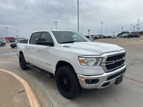 Used 2021 RAM 1500 Big Horn image 3