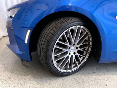 Used 2017 Chevrolet Camaro SS RWD image 20
