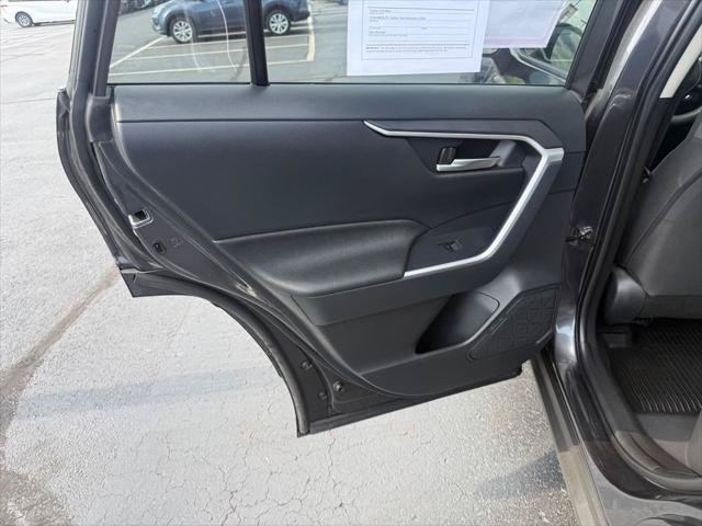 Certified 2025 Toyota RAV4 XLE w/ Weather Package AWD/4WD image 15