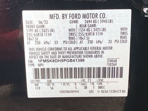 Used 2023 Ford Explorer XLT w/ Equipment Group 202A image 32