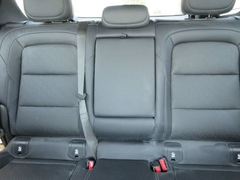 Certified 2025 Chevrolet Equinox LT w/ Convenience Package II FWD image 19