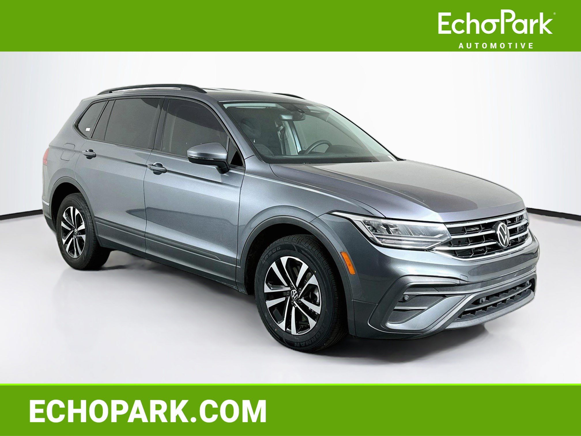 Used 2023 Volkswagen Tiguan S FWD image 1