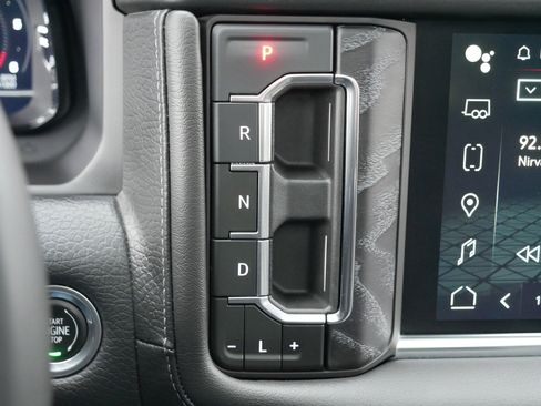 Used 2023 GMC Yukon Denali image 24