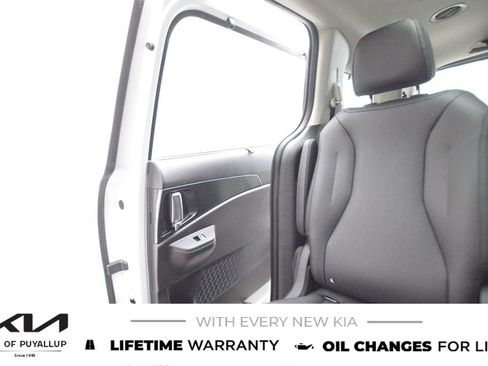 New 2026 Kia Carnival SX image 13