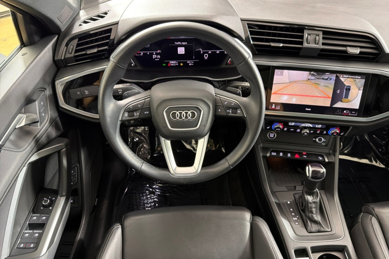 Used 2024 Audi Q3 2.0T Premium Plus AWD/4WD image 13