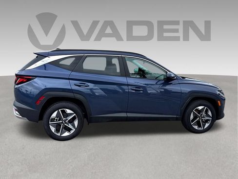 Used 2025 Hyundai Tucson SEL AWD/4WD image 24