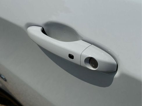 New 2025 Jeep Compass Latitude w/ Convenience Group image 13