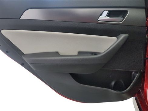 Used 2017 Hyundai Sonata Sport 2.0T w/ Winter Weather Package image 20