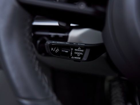 Used 2021 Porsche 911 Turbo S image 50