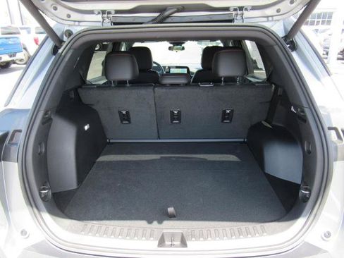 Used 2025 Chevrolet Equinox RS FWD image 32