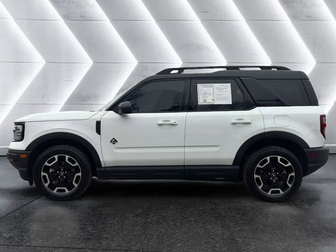 Used 2023 Ford Bronco Sport Outer Banks w/ Tech Package image 4