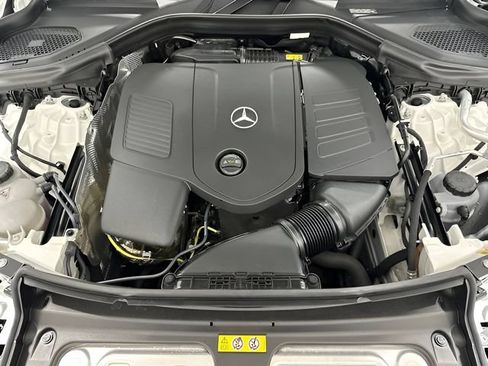 Used 2026 Mercedes-Benz GLC 300 4MATIC image 10