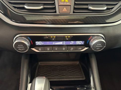 Used 2025 Nissan Altima 2.5 SR w/ SR Premium Package image 24