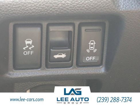 Used 2011 INFINITI G37 x w/ Premium Pkg image 20