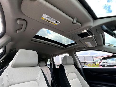 Used 2024 Honda CR-V EX image 14