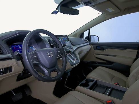 Used 2023 Honda Odyssey EX-L image 22