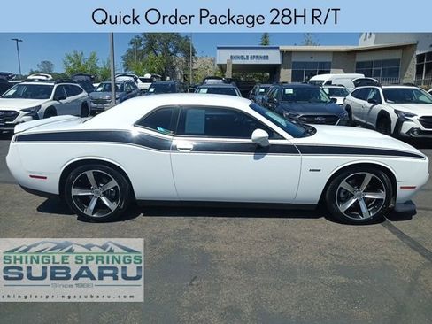 Used 2019 Dodge Challenger R/T w/ Driver Convenience Group image 2