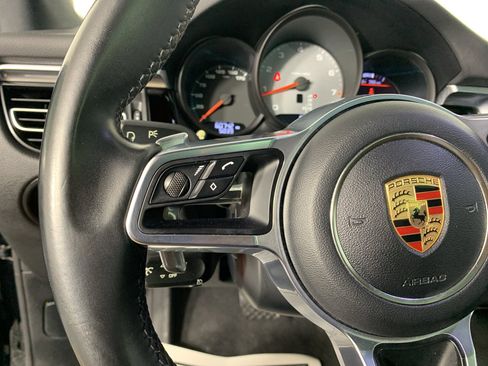 Used 2019 Porsche Macan S AWD/4WD image 18