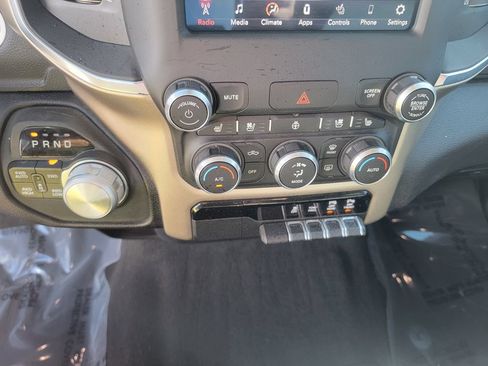 Used 2019 RAM 1500 Laramie AWD/4WD image 20