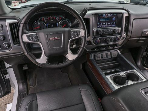 Used 2018 GMC Sierra 1500 SLT AWD/4WD image 23