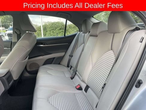 Used 2024 Toyota Camry SE FWD image 16