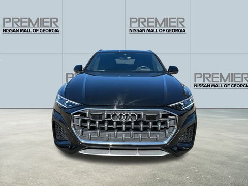 Used 2024 Audi Q8 Prestige AWD/4WD image 2