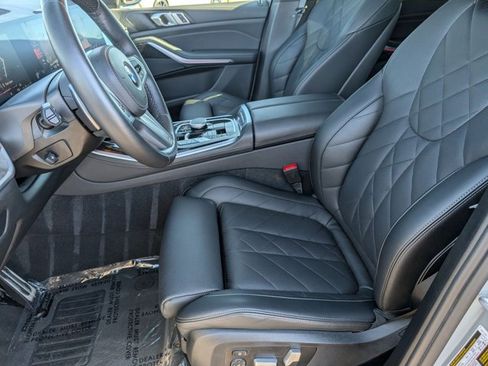 Certified 2025 BMW X5 sDrive40i w/ M Sport Package image 17