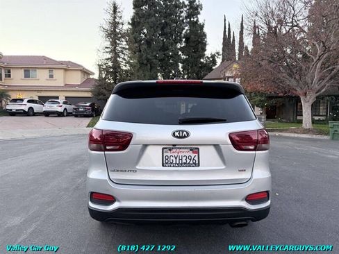 Used 2019 Kia Sorento L image 6