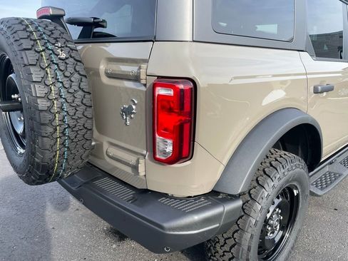 New 2026 Ford Bronco Big Bend w/ Black Diamond Package AWD/4WD image 32