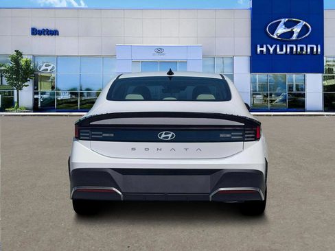 New 2026 Hyundai Sonata SE image 6