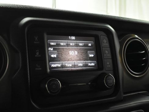 Used 2020 Jeep Wrangler Unlimited Sport S image 12