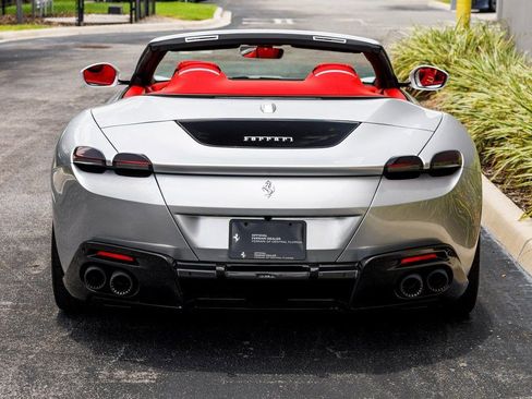 Used 2024 Ferrari Roma Spider image 4
