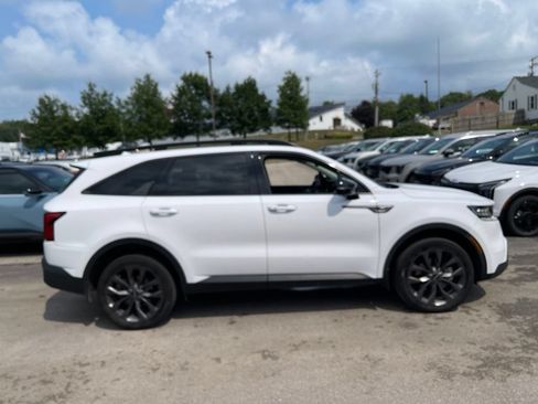 Used 2023 Kia Sorento SX Prestige AWD/4WD image 1