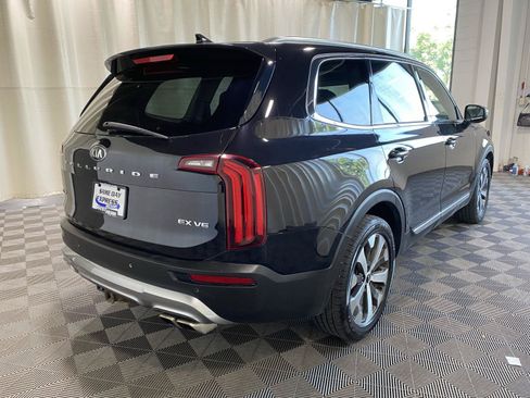 Used 2021 Kia Telluride EX w/ EX Premium Package AWD/4WD image 7