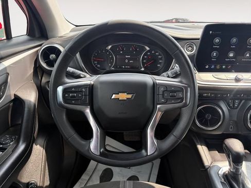 Used 2023 Chevrolet Blazer LT w/ Convenience Package FWD image 12