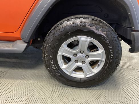 Certified 2018 Jeep Wrangler Unlimited Sport S image 30
