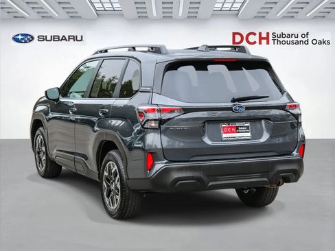 Certified 2025 Subaru Forester Premium AWD/4WD image 6