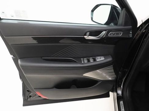 Used 2024 Hyundai Palisade Calligraphy image 7