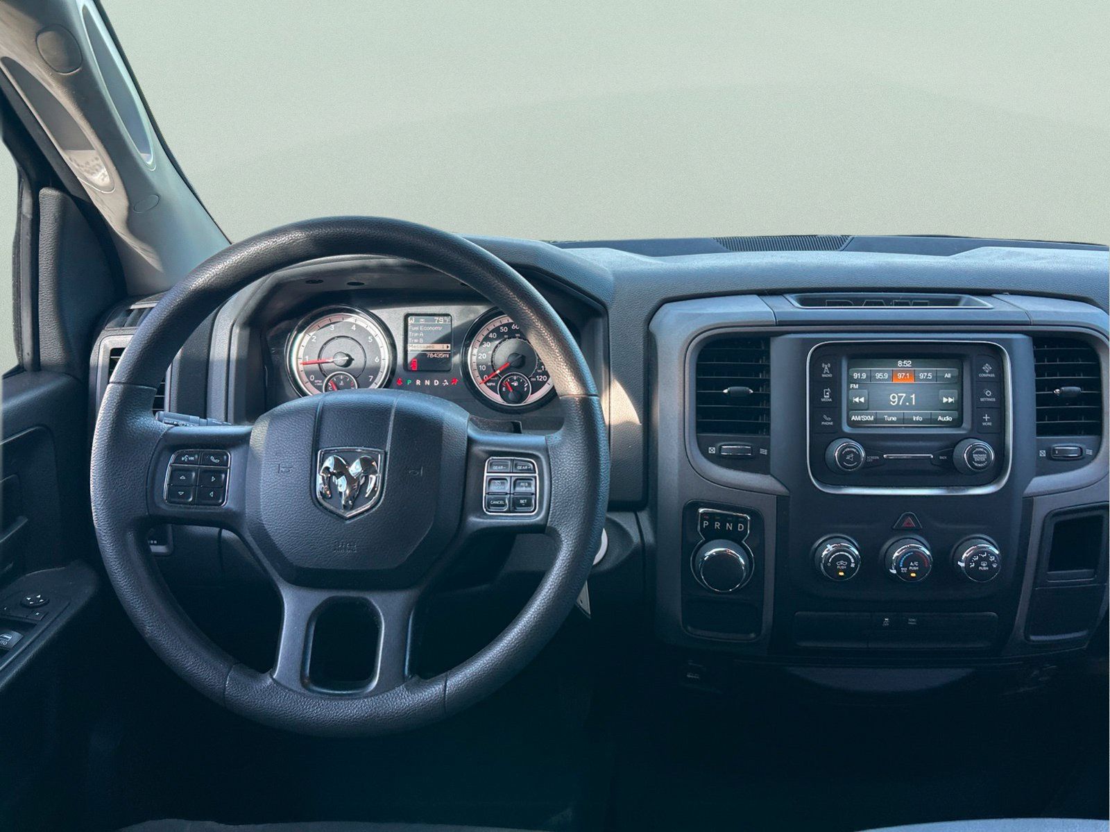 Certified 2019 RAM 1500 Express w/ Express Value Package RWD image 15