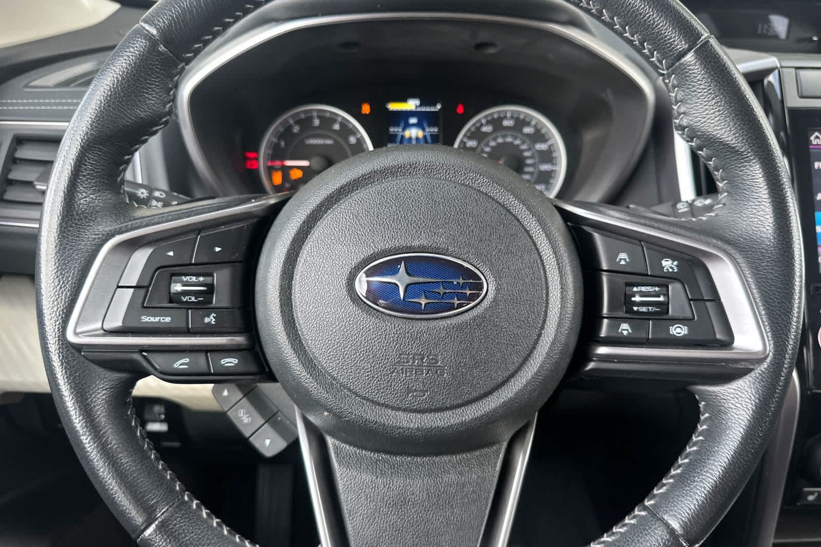 Used 2022 Subaru Ascent Premium w/ Convenience Package AWD/4WD image 25