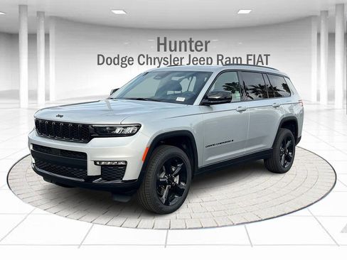 New 2025 Jeep Grand Cherokee L Limited w/ Black Appearance Package RWD image 1