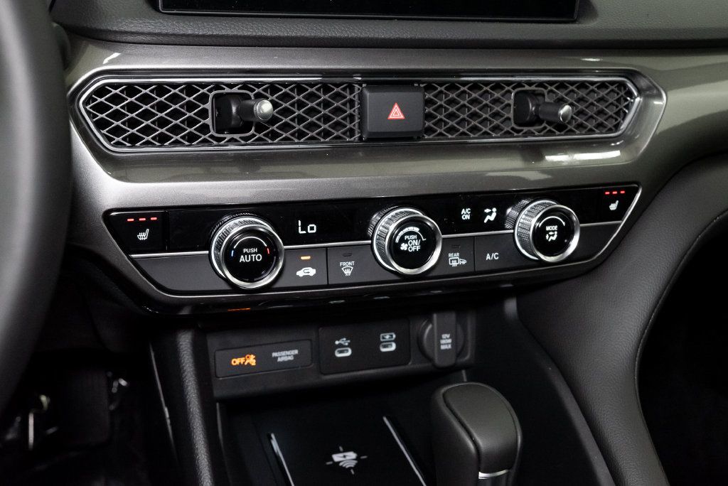 New 2026 Acura Integra FWD image 17