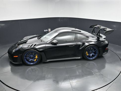 Certified 2024 Porsche 911 GT3 RS RWD image 13