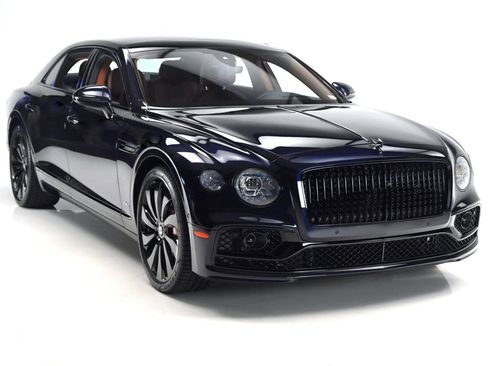 Certified 2022 Bentley Flying Spur V8 AWD/4WD image 3