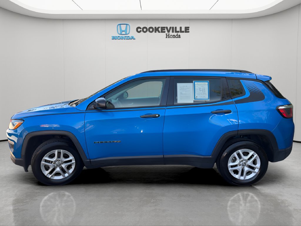 Used 2018 Jeep Compass Sport w/ Mopar Graphics Package FWD image 3