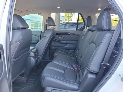 Used 2026 Honda Pilot EX-L image 15