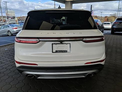 Used 2024 Lincoln Corsair Reserve w/ Equipment Group 201A image 6