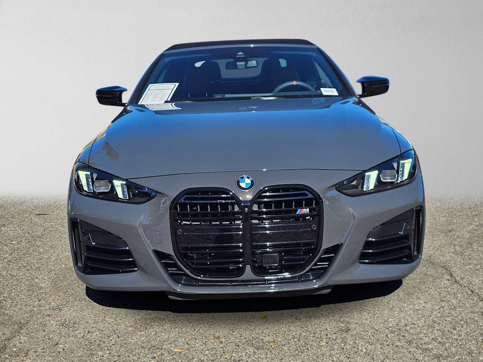 Used 2026 BMW M440i Convertible w/ Premium Package RWD image 8