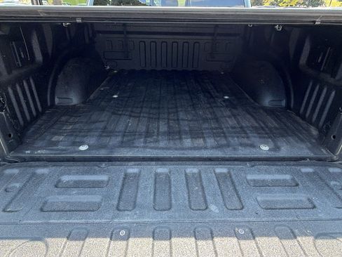 Used 2018 Ford F150 Platinum w/ Equipment Group 701A Luxury AWD/4WD image 13