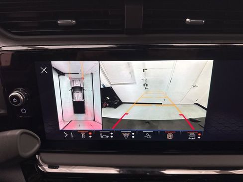 New 2026 GMC Sierra 2500 AT4X AWD/4WD image 37